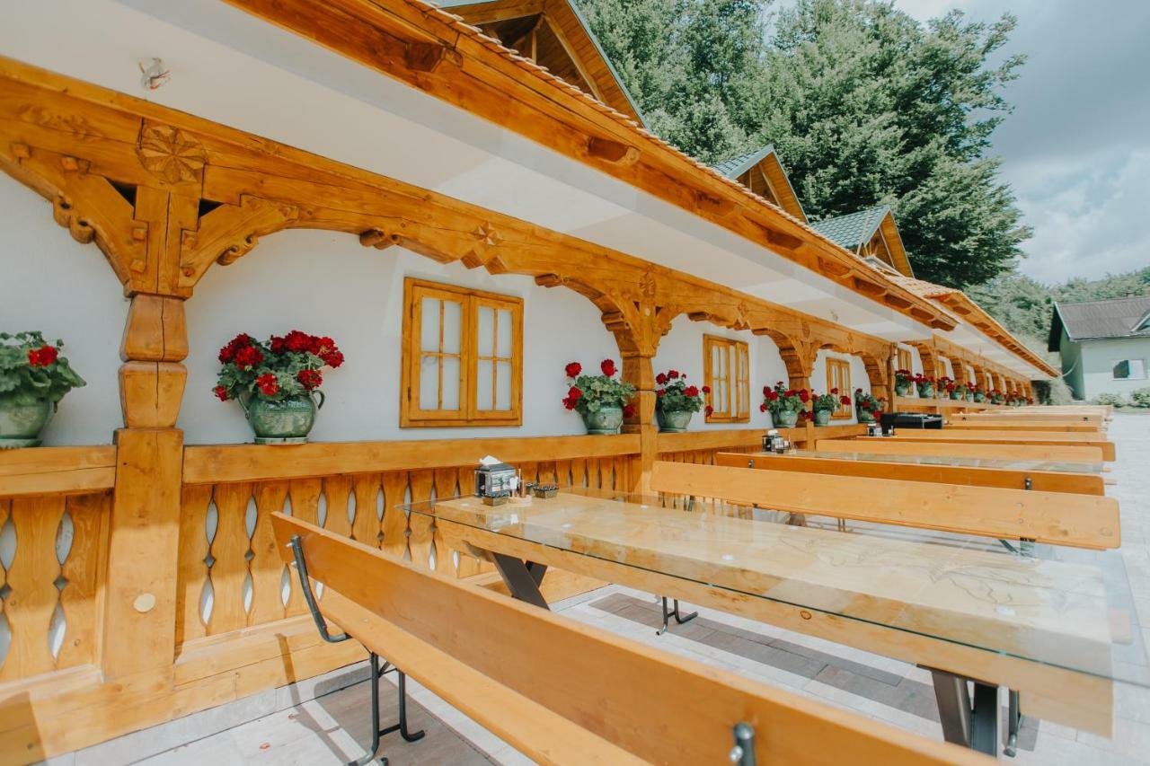 Lostrita - Pastravarie, Hotel & Spa Бая-Маре Екстер'єр фото